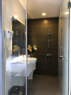 Minh Nguyen Hotel - 1