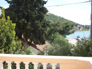 Apartman Tisno - Tisno - 2