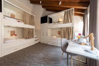 Downtown Boutique Hostel - 5