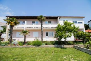 Rooms & Apartment Albina - Baška - 9