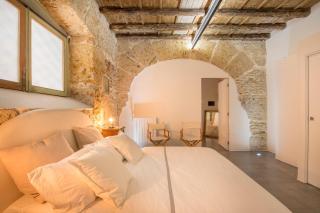 Stylish home in front of Casa Professa - Palermo - 1