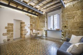 Stylish home in front of Casa Professa - Palermo - 7