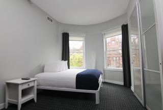 Stylish Newbury Street Studio, #4 - Boston - 7