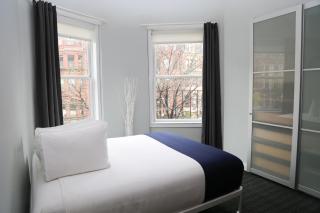 Stylish Newbury Street Studio, #4 - Boston - 8