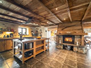 Home with Bubble Bath, Sauna and Fireplace - Manhay - 6