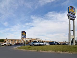 Revel Hotel Minot - SureStay Collection by Best Western - Minot - 8