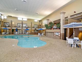Revel Hotel Minot - SureStay Collection by Best Western - Minot - 7