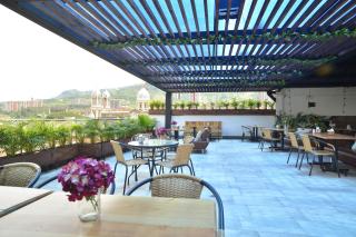 Hotel Perlatto - Bello - 3