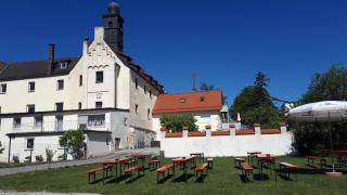 Schloss Weichs zu Regensburg mit 2Schlafzimmer Parkplatz Internet 75qm Zentrum - Ratisbona - 0