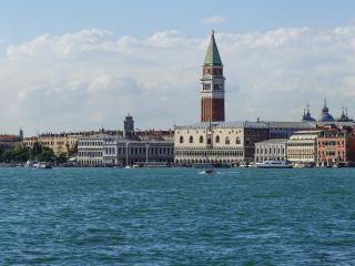 To Be Happy in Venice - Mestre - 4