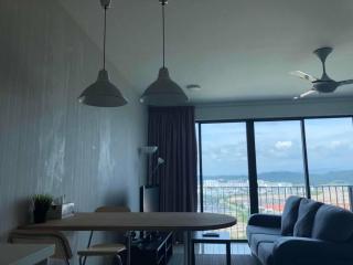 Vivian's Studio Trefoil Setia Alam - 9