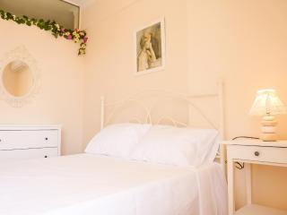 Sunny City Center Apartment - Chania - 3