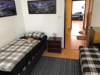 JEDENAST.SK, Námestie kozmonautov 5 Apartmán - Košice - 0