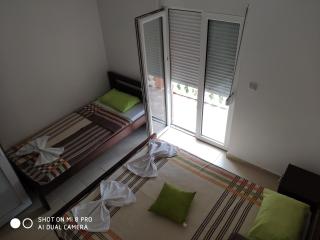 Apartments Brnjada - Sutomore - 1