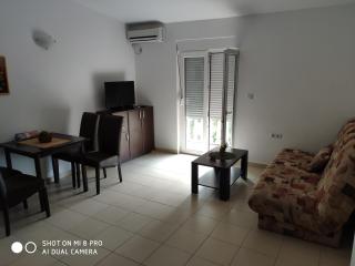 Apartments Brnjada - Sutomore - 3