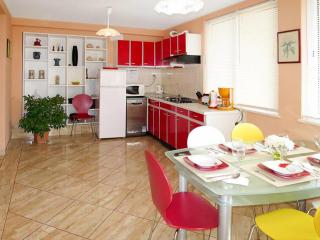 Apartments with a parking space Rogoznica - 17138 - 2