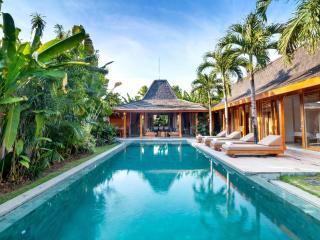 Villa Little Mannao by Villa Finder - Kerobokan - 0