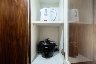 Comfy Studio Tifolia Apartment By Travelio - Jakarta - 2