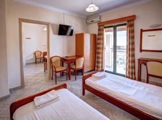Trident Studios and Apartments - Kavos - 9