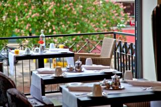 Hotel Favor - Düsseldorf - 9