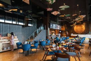 Luminor Hotel Airport Sidoarjo By WH , Best Choice and Strategic Location with a Rooftop area in Town - Sidoarjo - 2