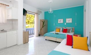 Yiannis Studios - Agia Marina - 8