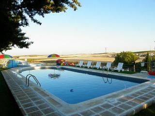 Hotel El Prado by Vivere Stays - Carrascosa del Campo - 0