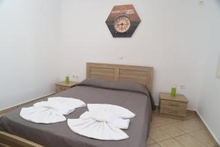 Little Yard Studios & Apartments #1 - Naxos Chora - 1