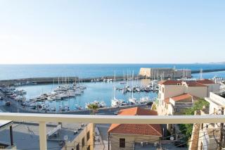 Seafront Apartment in City Center - Heraklion - 7