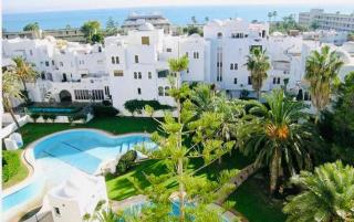 Estupendo apartamento reformado con vistas al mar! - Roquetas de Mar - 0