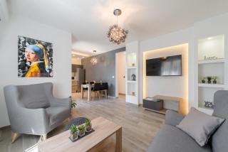 Sunny 4**** luxury apart with garden in center - 3