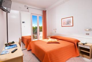 Hotel Corallo - Misano Adriatico - 4