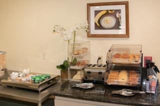 Microtel Inn & Suites Lodi - Lodi - 5