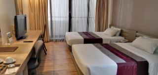 The E-Hotel Makati - Manila - 9