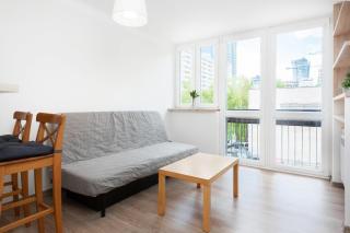 Apartments Warsaw Pereca by Noclegi Renters - Warsaw - 1