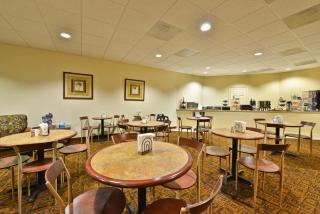 Best Western Ocean City Hotel and Suites - 2