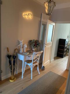 Secret Garden and Cozy Flat - 1