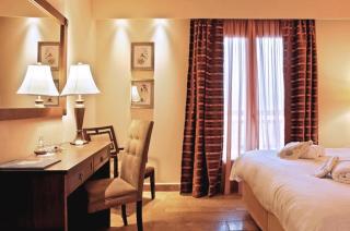 Selestina Boutique Hotel - Karpenisi - 9