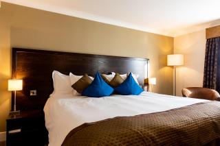 Rose And Crown Hotel - London - 8