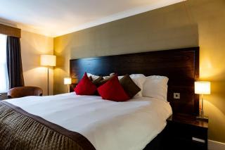 Rose And Crown Hotel - London - 3
