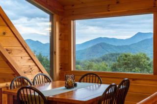 4 Bed 4 Bath Vacation home in Sylva - 7