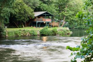 River Romance - Sylva - 1
