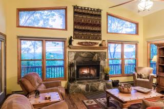 3 Bed 3 Bath Vacation home in Sylva - Sylva - 6
