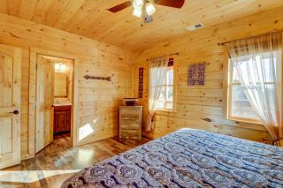 4 Bed 3 Bath Vacation home in Bryson City - Bryson City - 8