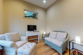 2 Bed 1 Bath Vacation home in Gold Beach - 5