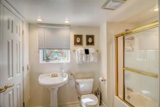 4 Bed 4 Bath Vacation home in Mineral - 1