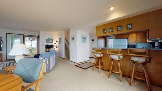 2 Bed 2 Bath Vacation home in Waldport - 3