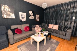 Marilyn Apartment - Budva - 8