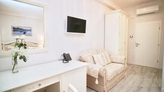 Hotel Bellevue Trogir - 1