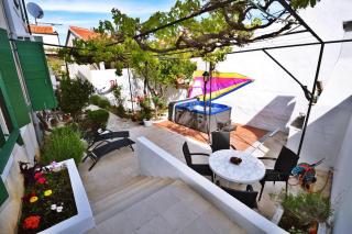 Apartman Martina - Betina - 0
